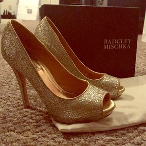 Badgley Mischa diamond cocktail peep toe heel
